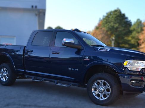 Used 2022 RAM 2500 Laramie image 5