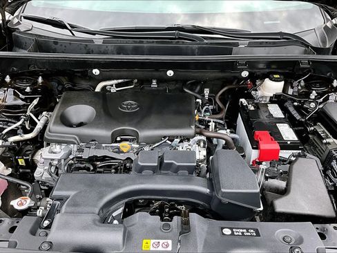 Used 2024 Toyota RAV4 XLE Premium FWD image 32