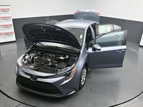 Used 2023 Toyota Corolla LE image 41