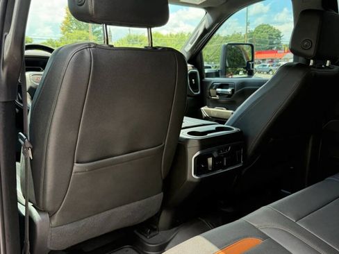 Used 2022 GMC Sierra 2500 AT4 w/ AT4 Premium Plus Package AWD/4WD image 20