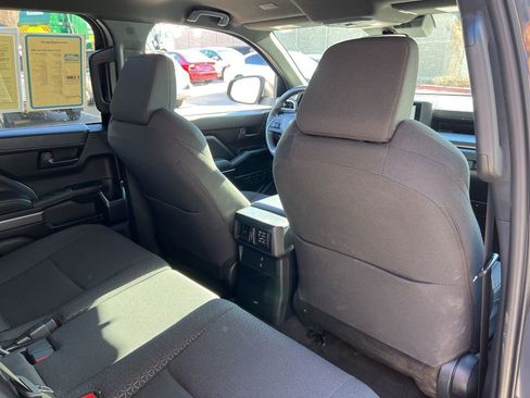 Used 2025 Toyota 4Runner SR5 image 24