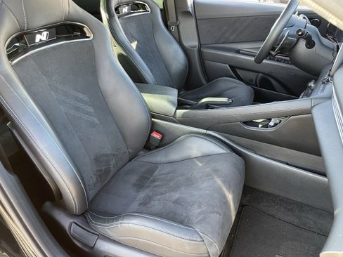 Used 2024 Hyundai Elantra N FWD image 12