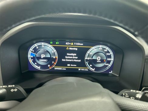 Used 2022 Mitsubishi Outlander SE image 13