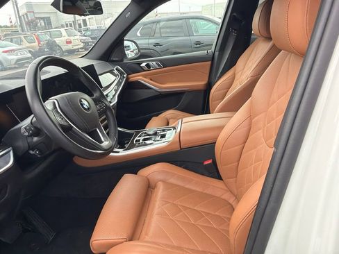 Used 2026 BMW X5 sDrive40i RWD image 2