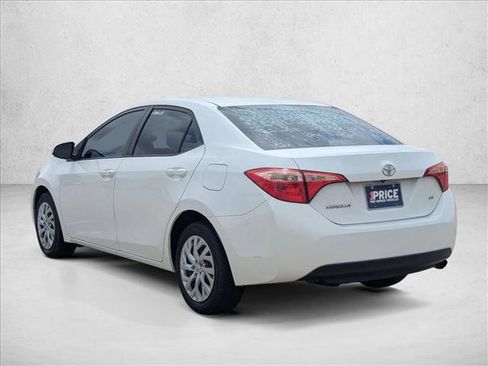 Used 2019 Toyota Corolla LE image 7