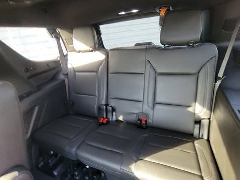 Used 2024 Chevrolet Tahoe Z71 w/ Luxury Package image 67