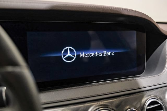 Used 2018 Mercedes-Benz S 560 4MATIC Sedan image 31