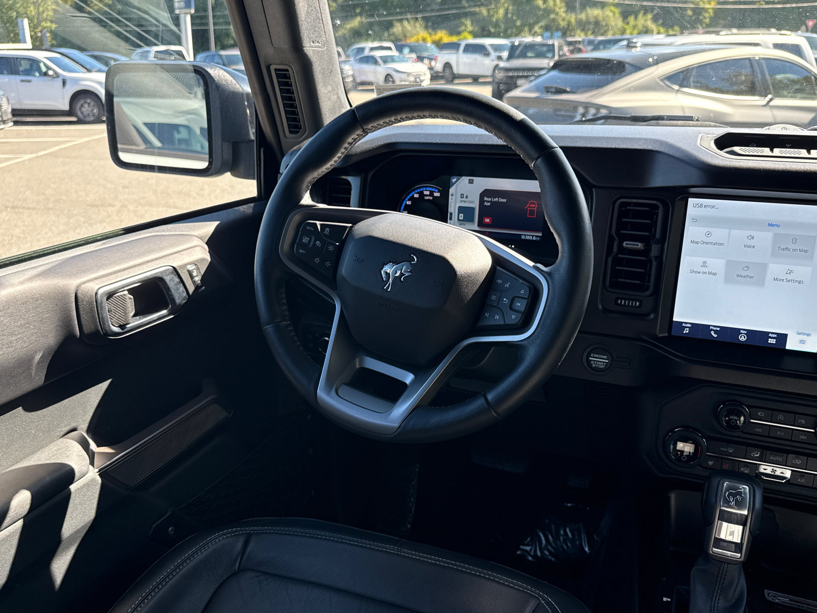Used 2021 Ford Bronco First Edition AWD/4WD image 24