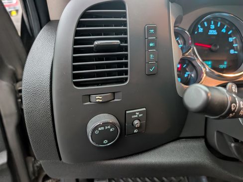 Used 2012 Chevrolet Silverado 1500 LT w/ All-Star Edition AWD/4WD image 15
