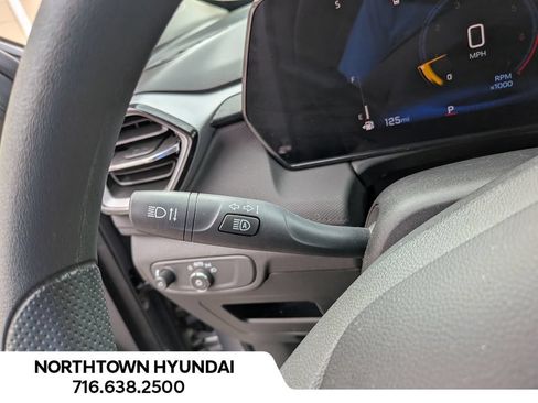 Used 2024 Chevrolet TrailBlazer LS FWD image 27