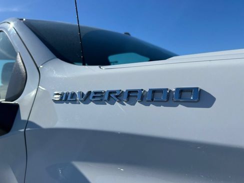 Used 2025 Chevrolet Silverado 1500 W/T RWD image 30