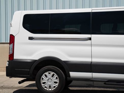 Used 2023 Ford Transit 350 XLT RWD image 12