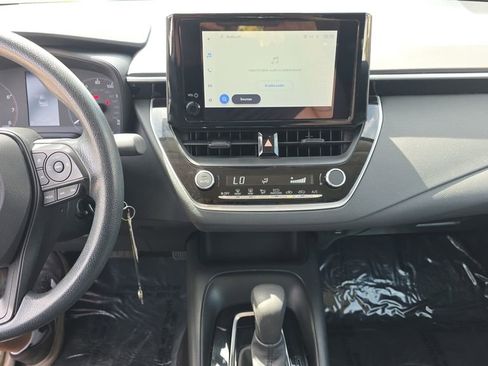 Used 2024 Toyota Corolla LE FWD image 15