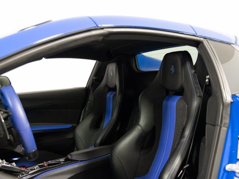 Certified 2022 Ferrari 812 GTS RWD image 19