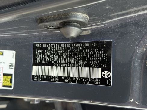 Used 2024 Toyota Corolla SE image 34