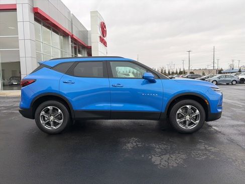 Used 2024 Chevrolet Blazer LT w/ Convenience Package image 8
