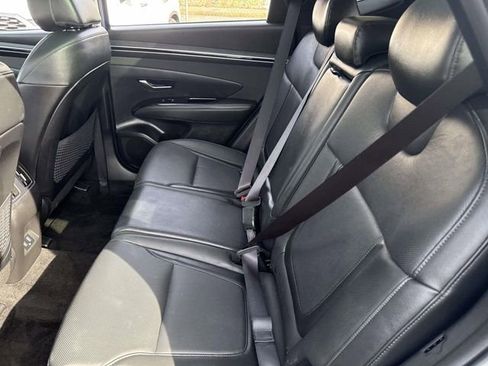 Used 2022 Hyundai Tucson Limited w/ Cargo Package image 18