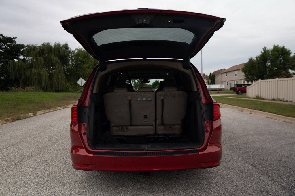 Used 2023 Honda Odyssey EX-L image 9