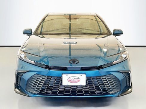 Used 2026 Toyota Camry SE w/ Multimedia Upgrade Package FWD image 2