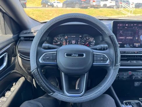 Used 2022 Jeep Compass Altitude w/ Convenience Group image 17