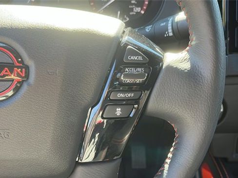 Used 2025 Nissan Frontier PRO-4X w/ Tow Package image 13