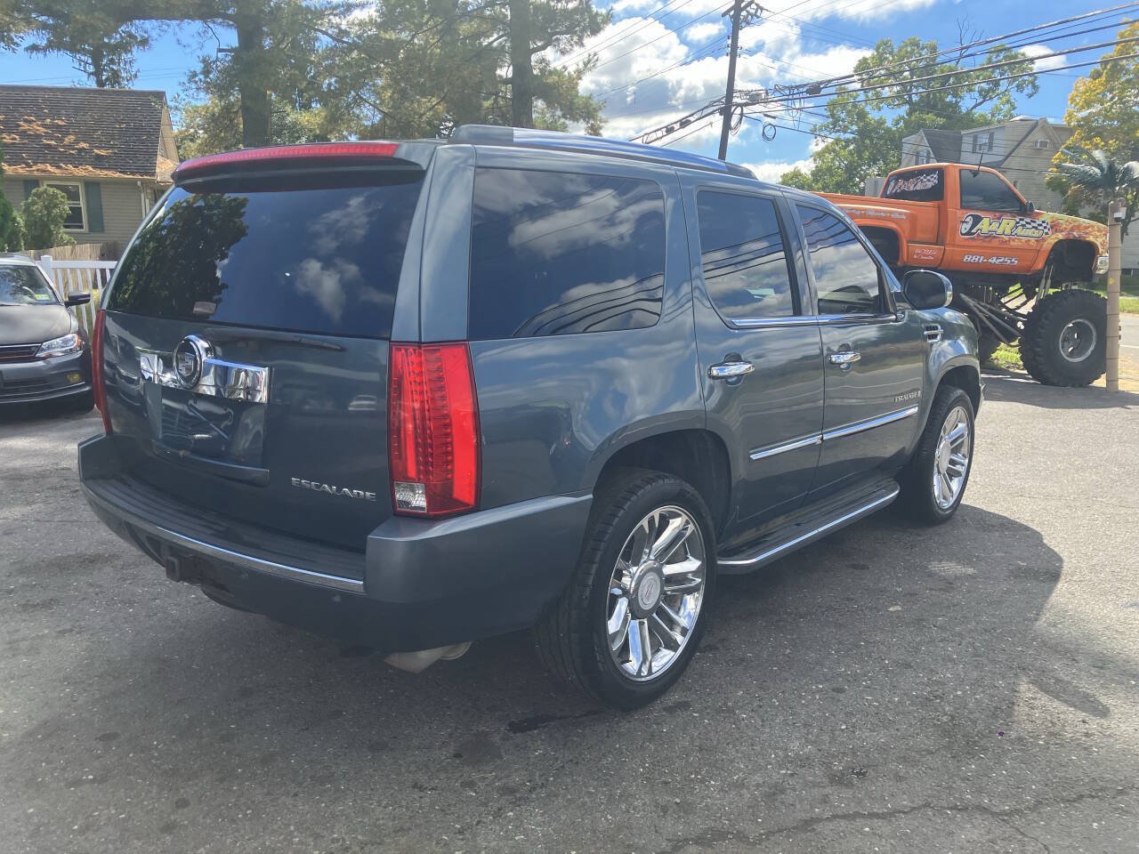 Used 2008 Cadillac Escalade AWD image 7