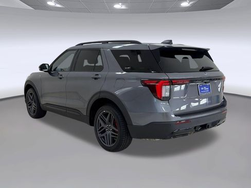 Certified 2025 Ford Explorer ST-Line w/ ST-Line Street Pack AWD/4WD image 3