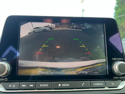 Used 2024 Nissan Altima 2.5 SR image 19