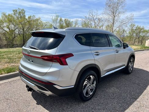 Used 2022 Hyundai Santa Fe SEL image 3