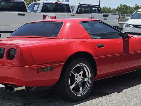 Used 1996 Chevrolet Corvette Convertible RWD image 5
