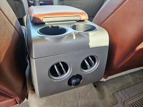 Used 2010 Ford F150 King Ranch image 19