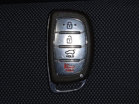 Used 2017 Hyundai Ioniq Blue image 32