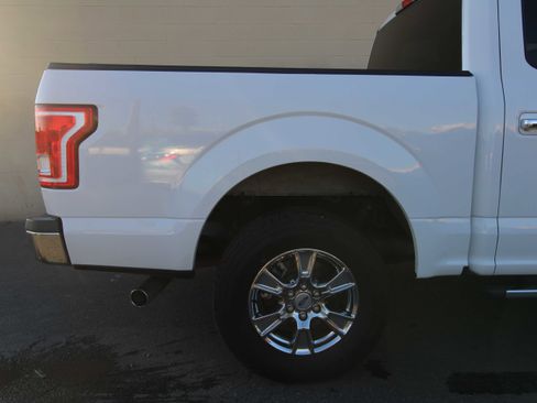 Used 2015 Ford F150 XLT w/ Equipment Group 301A Mid image 12