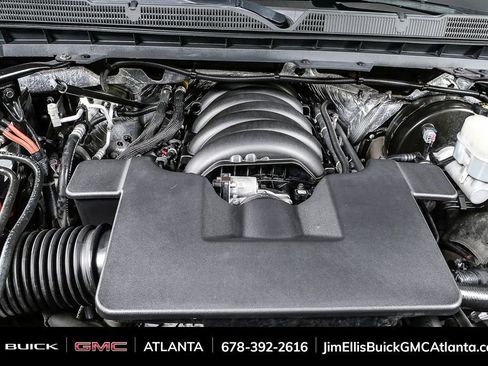 Used 2018 Chevrolet Silverado 1500 LT w/ All Star Edition image 30