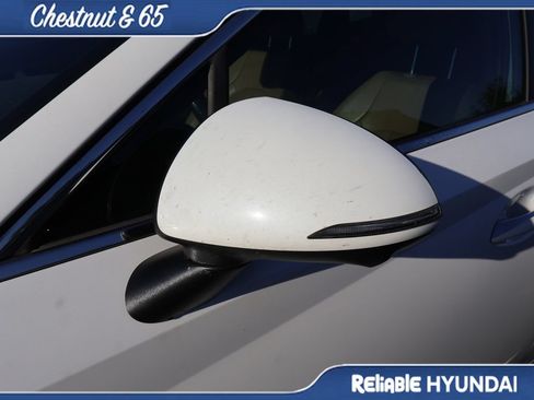 Used 2022 Hyundai Sonata Limited FWD image 13