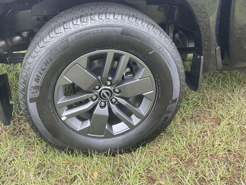 New 2026 Nissan Frontier SV w/ SV Convenience Package image 7