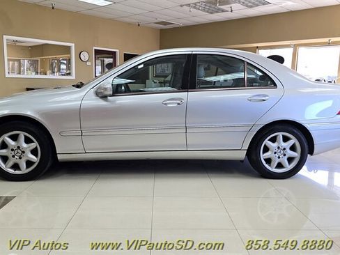 Used 2003 Mercedes-Benz C 240 C 240 image 8