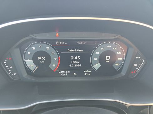 Used 2020 Audi Q3 2.0T Premium image 23