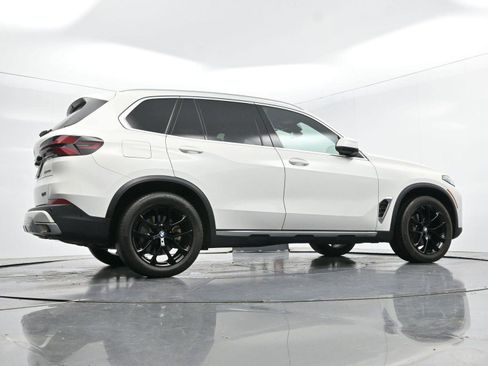 Used 2024 BMW X5 xDrive40i w/ Premium Package AWD/4WD image 44