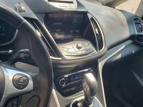 Used 2013 Ford C-MAX SE FWD image 19