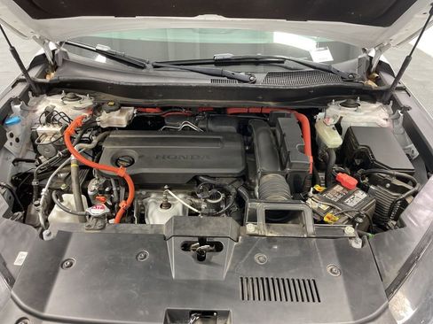 Used 2024 Honda CR-V Sport image 30