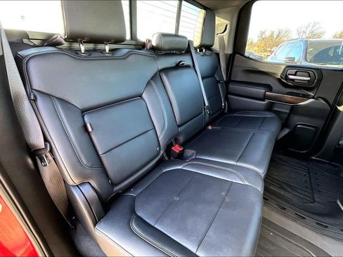 Used 2021 GMC Sierra 1500 SLT image 35
