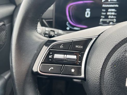 Used 2025 Kia Seltos S image 15