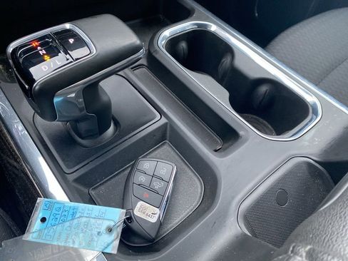 Used 2023 Chevrolet Silverado 1500 RST image 18