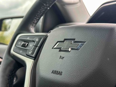 Used 2025 Chevrolet Silverado 1500 LT Trail Boss w/ Convenience Package II image 30