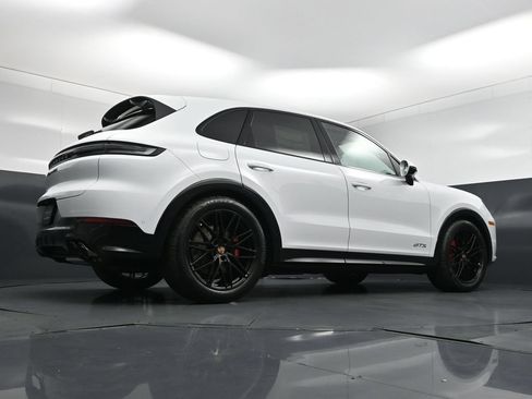 New 2026 Porsche Cayenne GTS AWD/4WD image 29