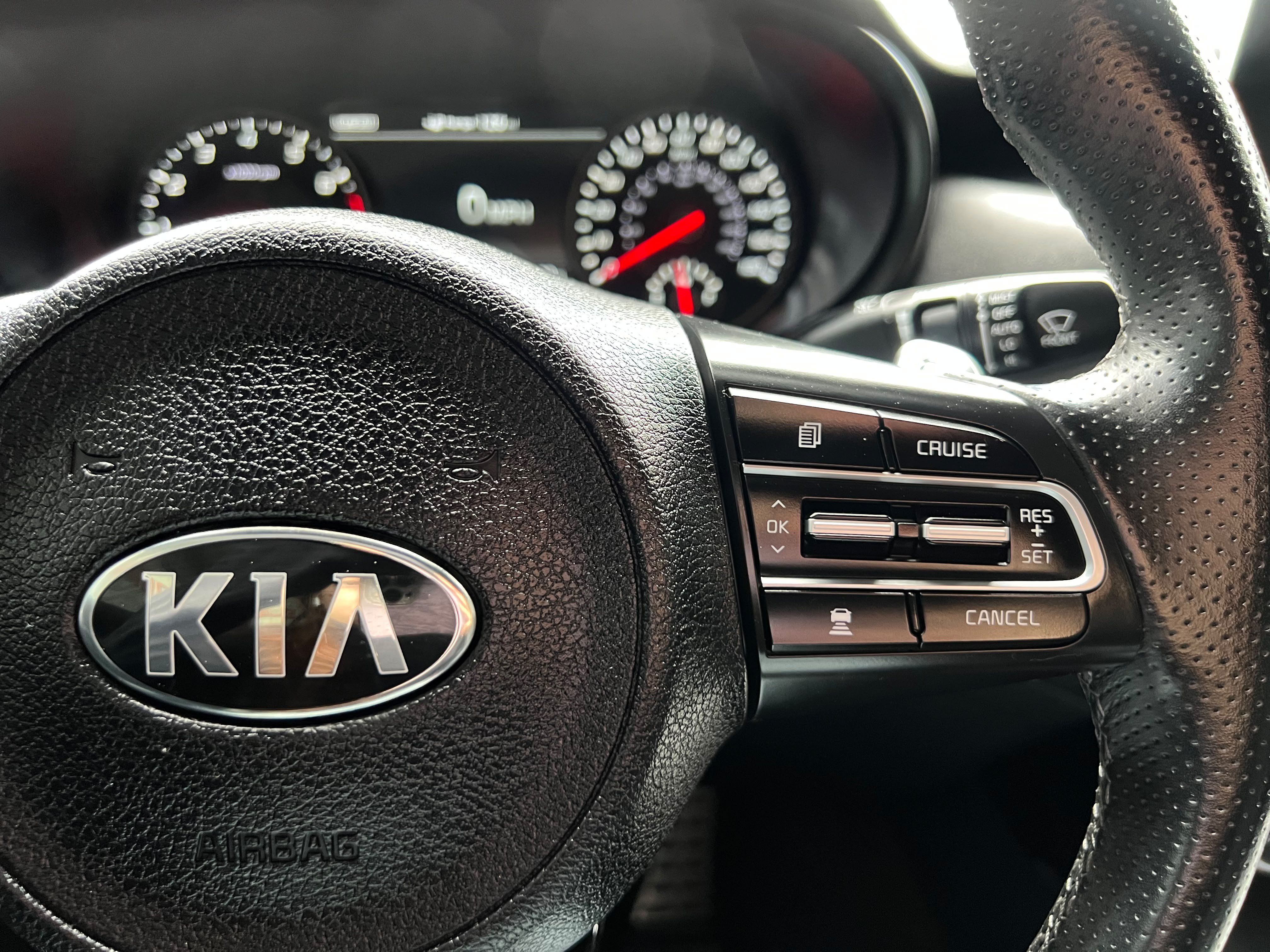 Used 2021 Kia Stinger GT2 RWD image 19