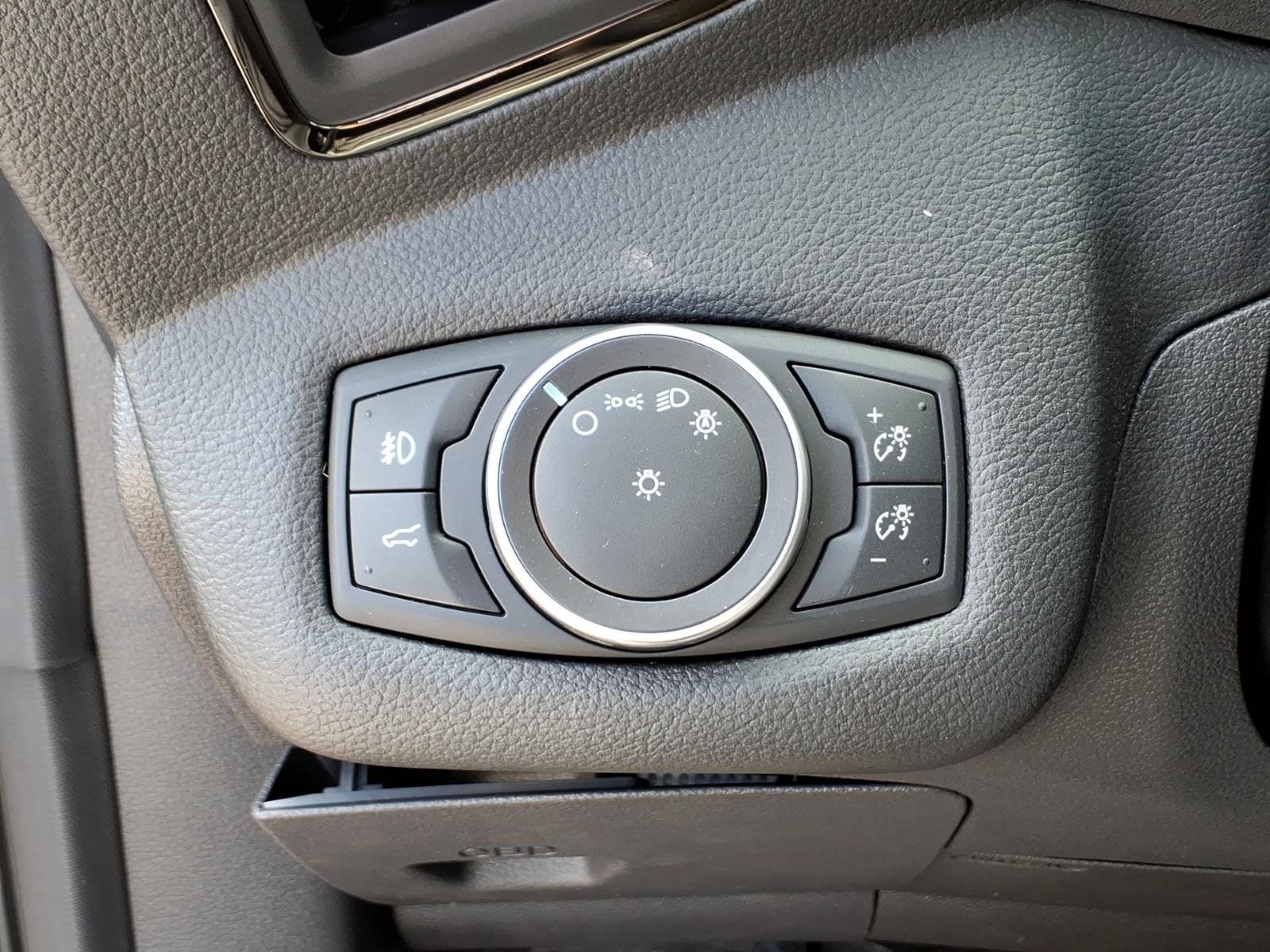 Used 2018 Ford Escape SEL AWD/4WD image 21