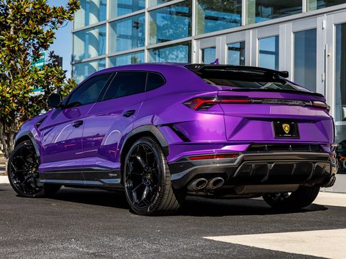 Used 2024 Lamborghini Urus Performante image 17