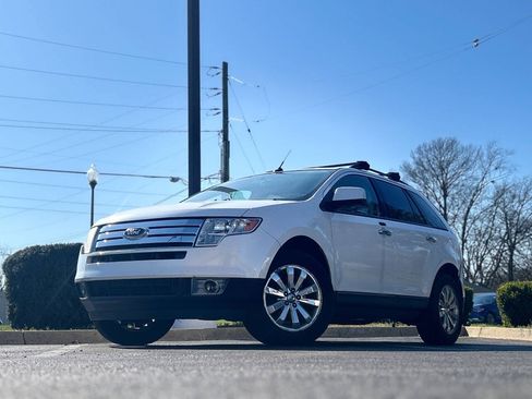 Used 2010 Ford Edge SEL FWD image 2
